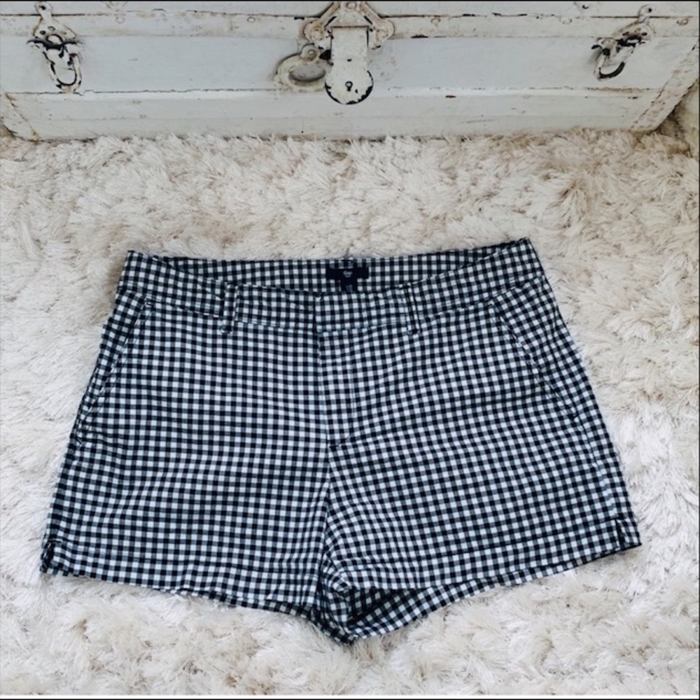 Gap Black & White Gingham Shorts​ Women’s size 12​​
